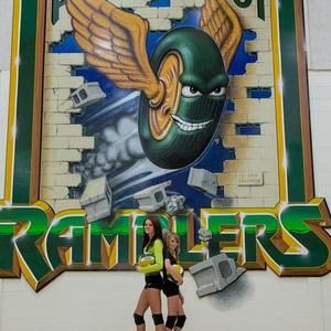 Meet your Posher, Joy